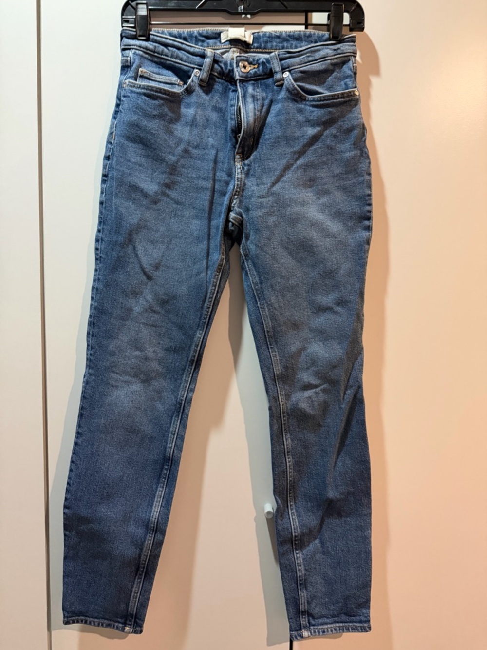 H&M WOMEN Slim Straight Jeans in Blue Wash